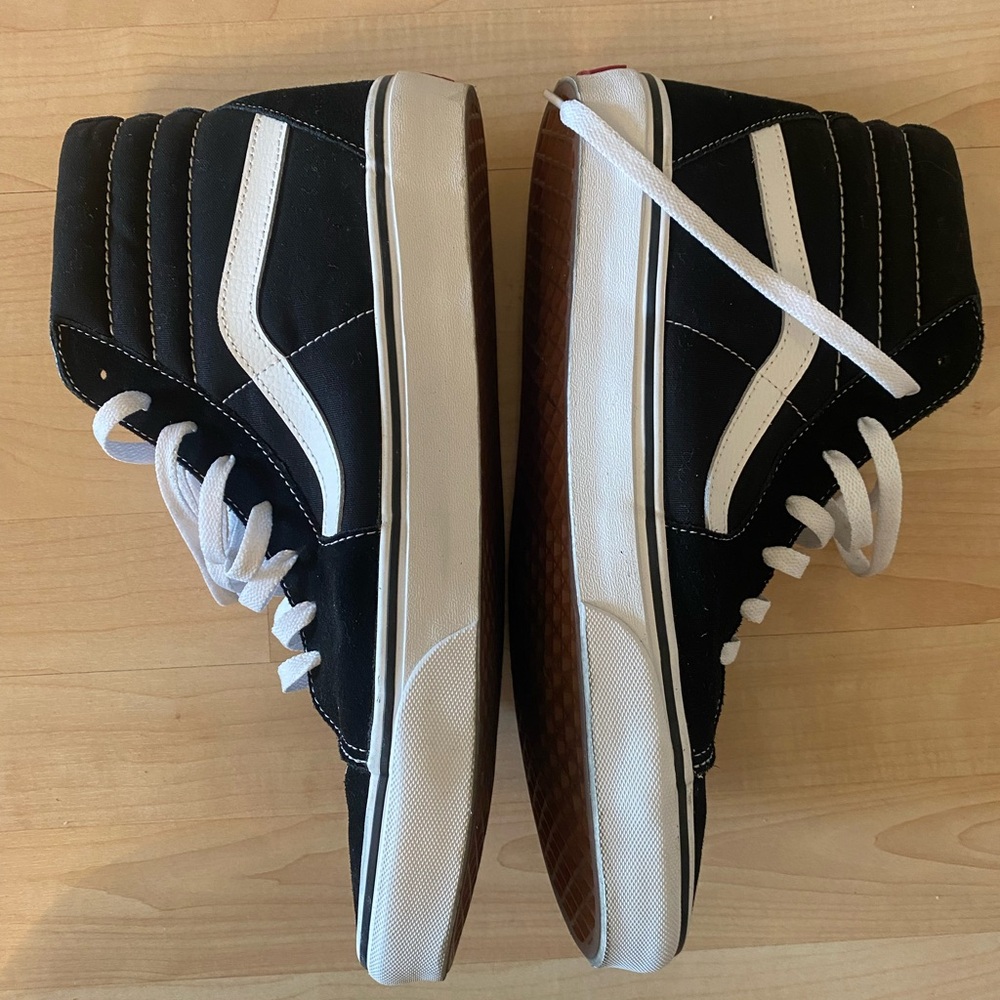 Black Vans S8-Hi